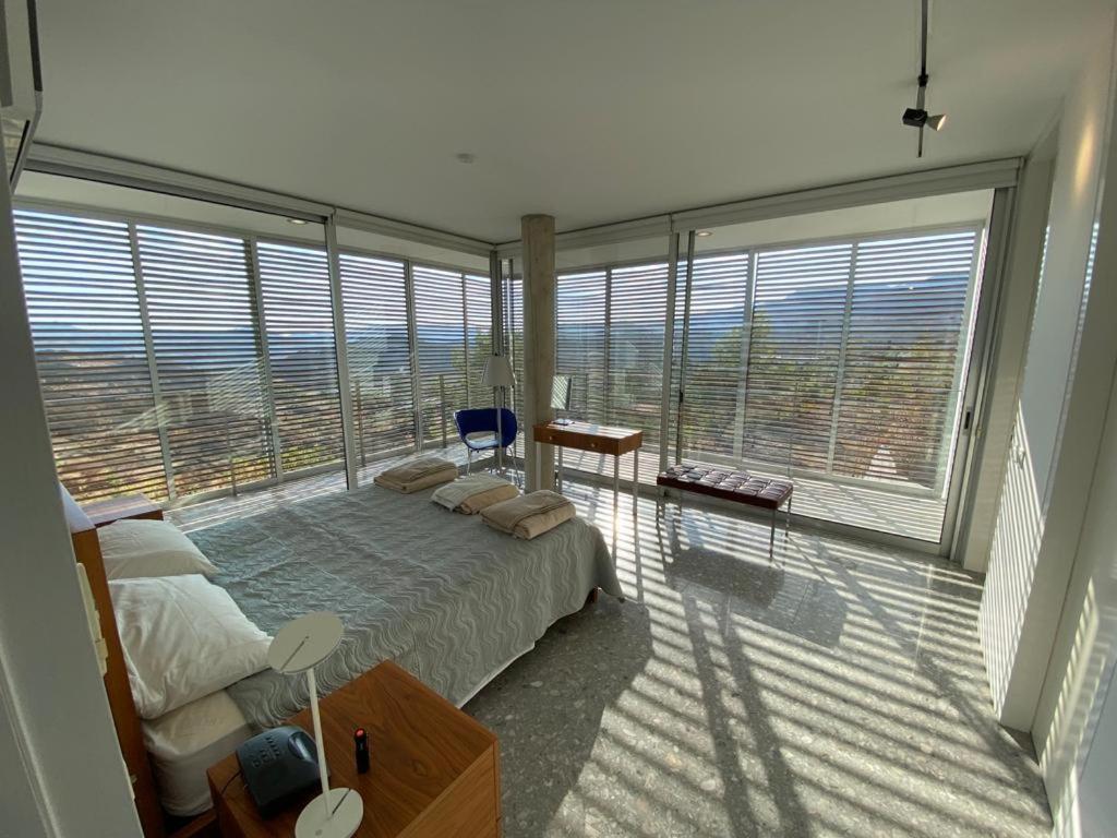 Luxury Villa Pluto Stunning Mountain Views Ora Exterior photo